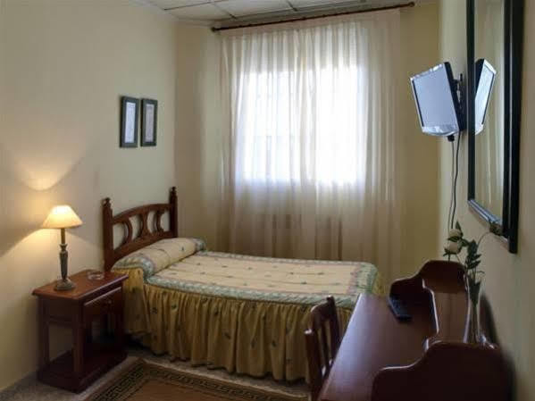 Hostal El Pinar Ávila Exterior foto